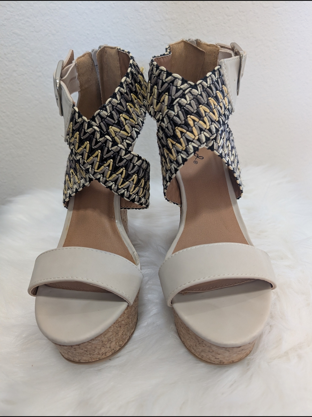 Woven Ankle-Strap Platform Sandals in Beige and Multicolor